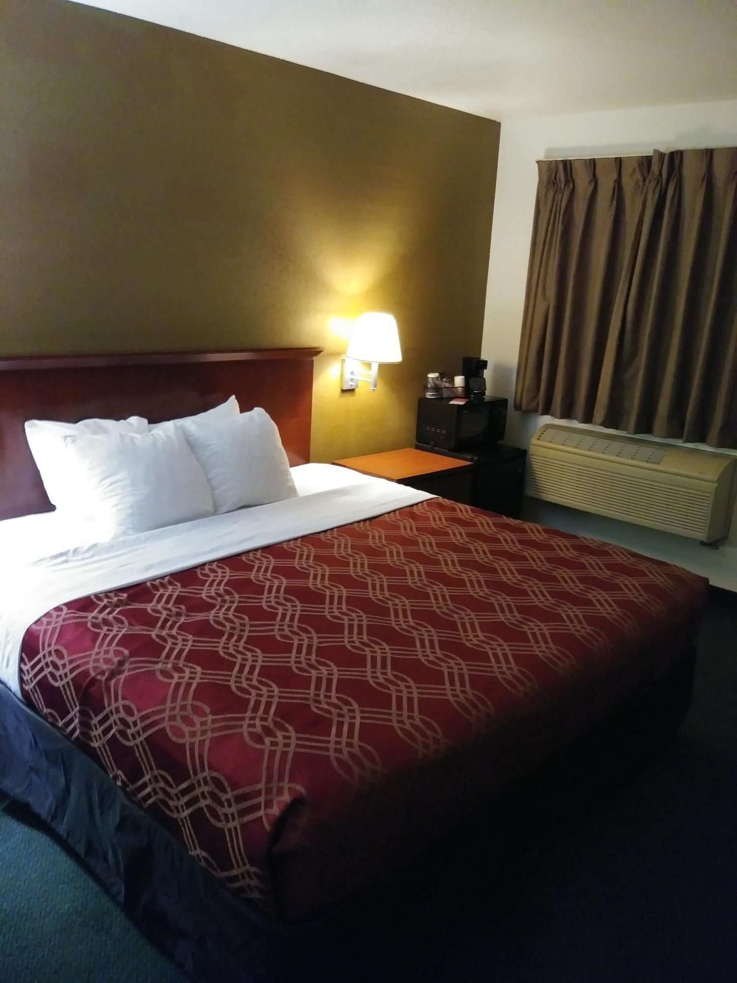 Lodge Econo Canon