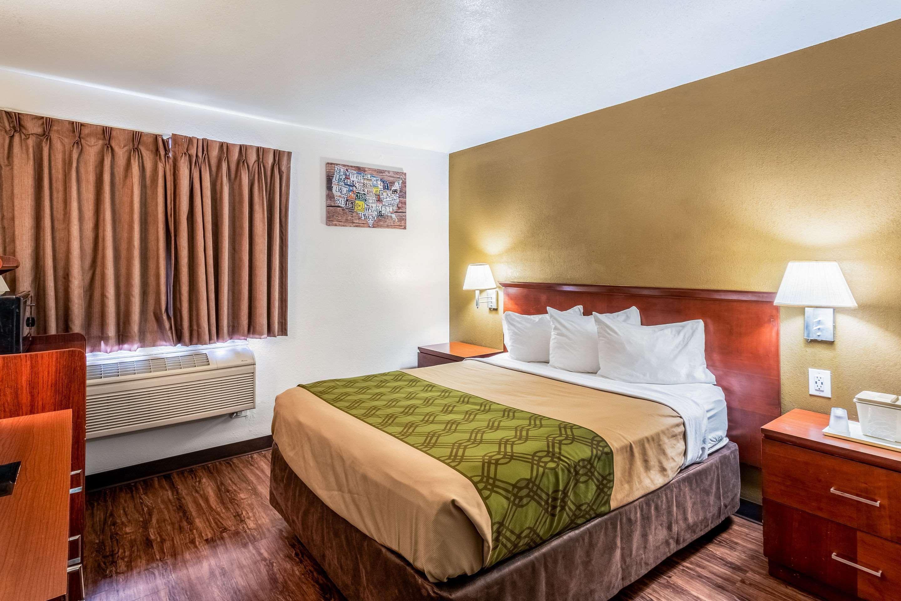 Econo Lodge